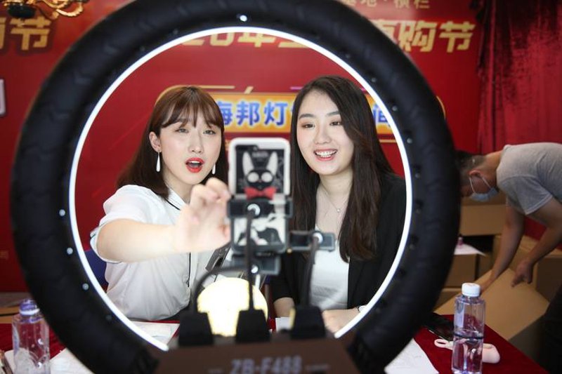 南昌电子商务公司现状与趋势：线上商业的新引擎